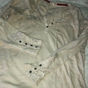 Long sleeve shirt